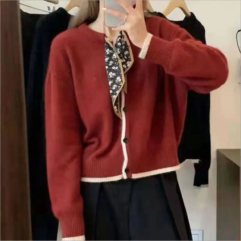 

New Sweater Cardigan Women New Fall Fashion Neckline Silk Scarf Knitted Soft Waxy Design Sense Loose Women's Trend