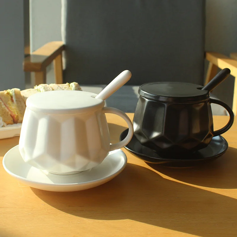 Черно белая кофейная чашка фарфоровые большие чашки чайные Японские Bardak