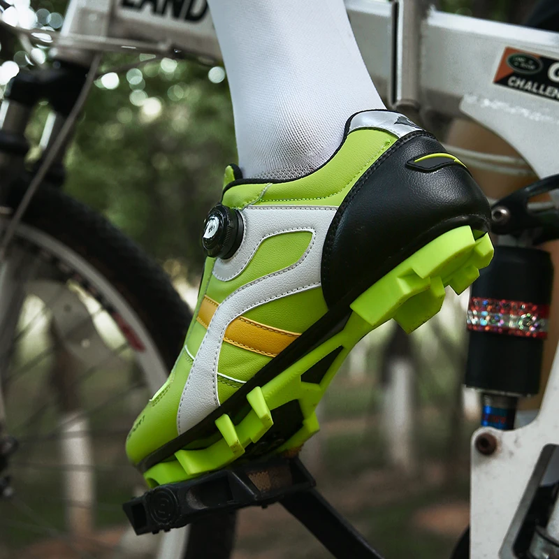 

Winter Cycling Shoes Men Mountain Bike Shoes Outdoor Sapatilha Ciclismo Mtb Self-Locking Unisex Racing Road Bicycle Sneakers