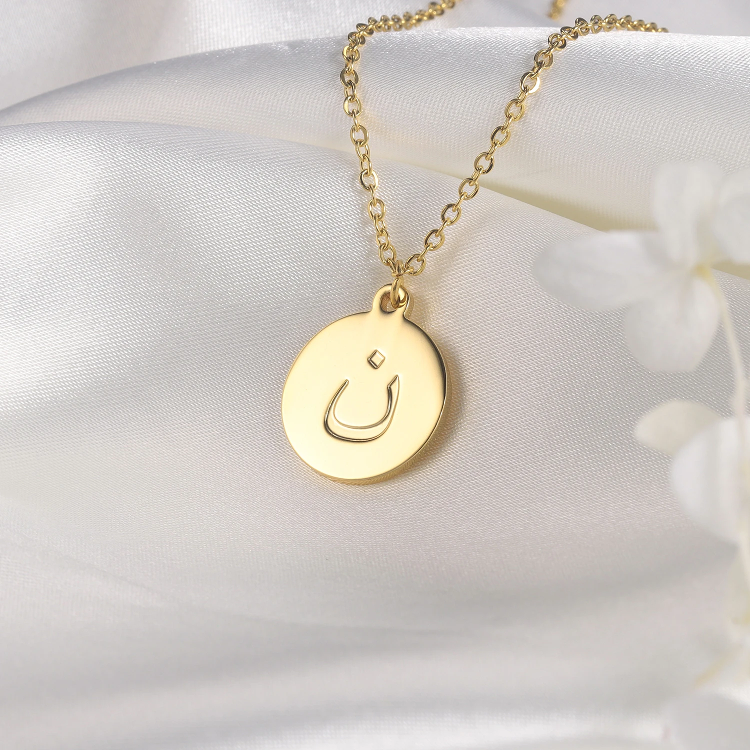 Arabic Letter Necklaces for Women Gold Stainless Steel Personalized Choker Necklace Coin Pendant Foer Women Jewelry Gifts