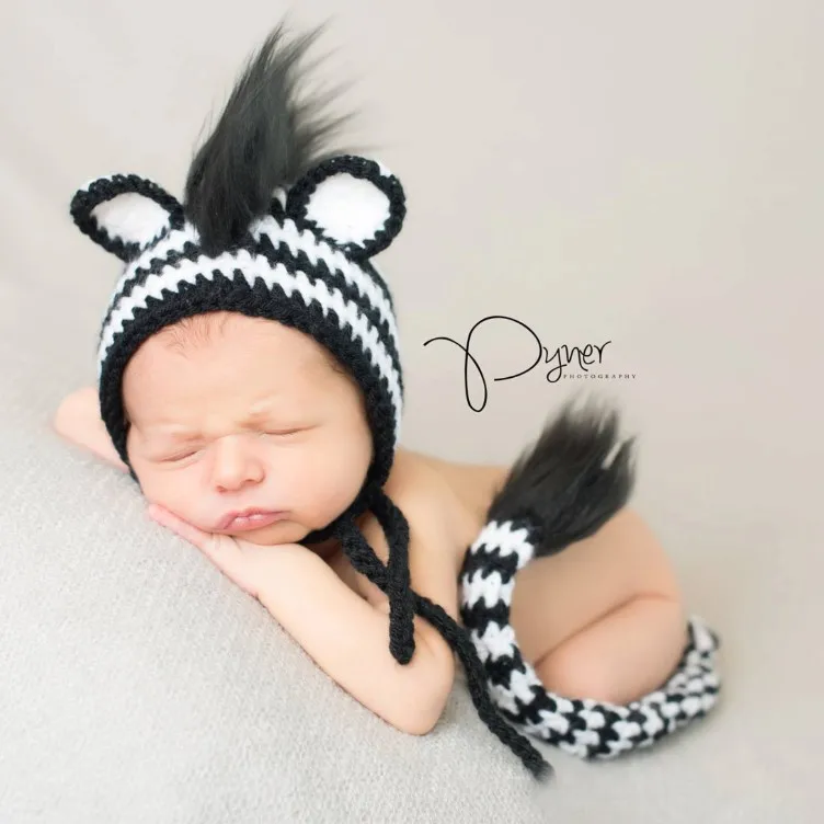 

Baby Knitted Long Tails Zebra Hat Newborn Photography Props Black White Stripe Crochet Baby Hats Baby Props For Fotografia