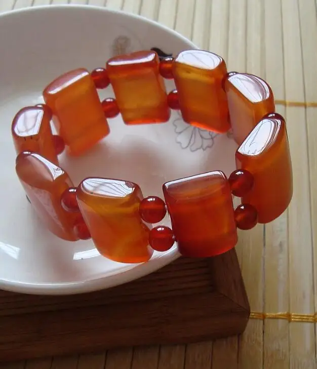 

Hot-selling natural red agate chains bracelet for men and women bracelets with red agate bracelets of high quality jewelry