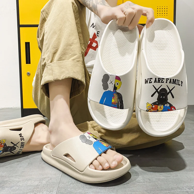 

2021 Summer Non-Slip Men Slippers Designer Soft Rubber Slippers Indoor Home Street Graffiti Sandals Outdoor Men Flip Flops