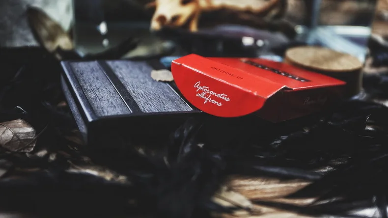 Plume Knife игральные карты ОБЫЧНАЯ КОЛОДА всадник задняя карта магический трюк