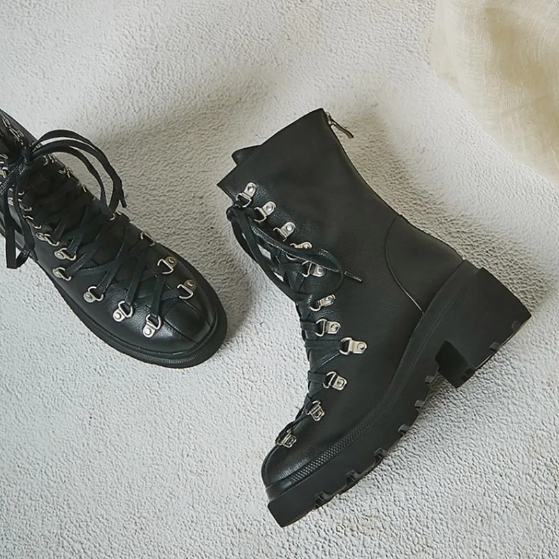 

Zorssar Martin Boots Leather Boot 2019 Autumn Winter Fashion Short Boots Lace-up Women's Shoes Fashion Trend Boots For Women