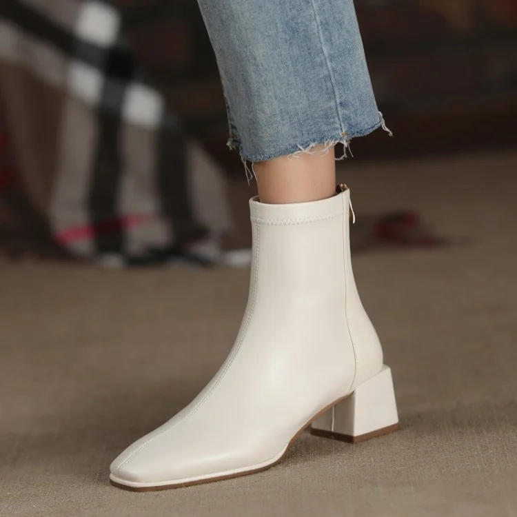 

Korean version square head boots, thick heels and boots, boots, new women's shoes in autumn comfortable