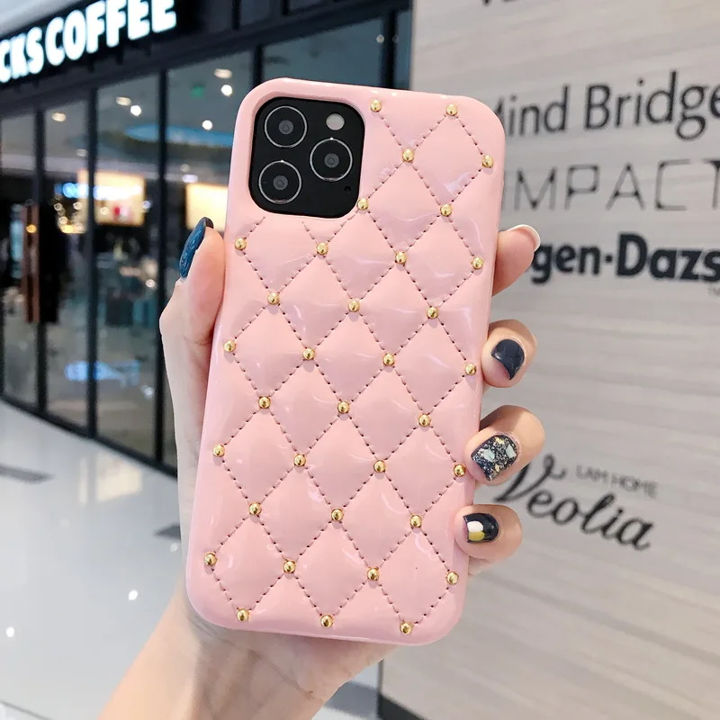 Роскошный чехол с заклепками для iPhone 12 Mini 11 Pro Max X XS XR 6 6S 7 8 Plus из овечьей кожи