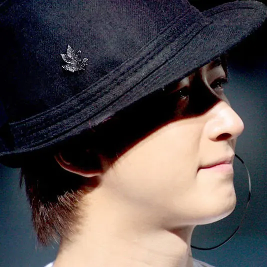 I Remiel Новая роскошная корсажная брошь в виде кленового листа булавка Нагрудный