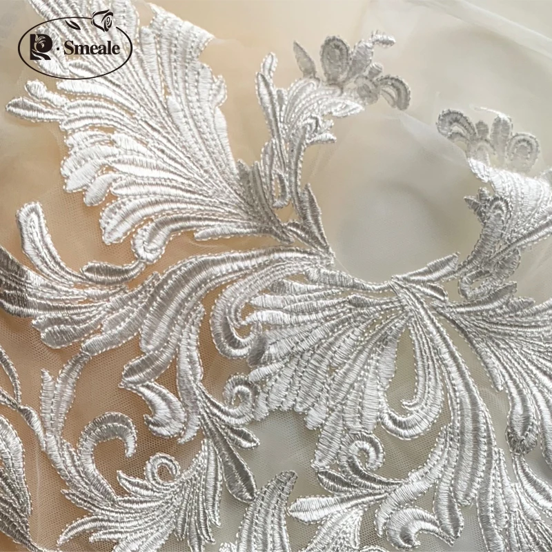 

Crypto Embroidery Black Ivory Rayon Totem Lace Flower Patch Big Applique Wedding Lace Decoration RS2737