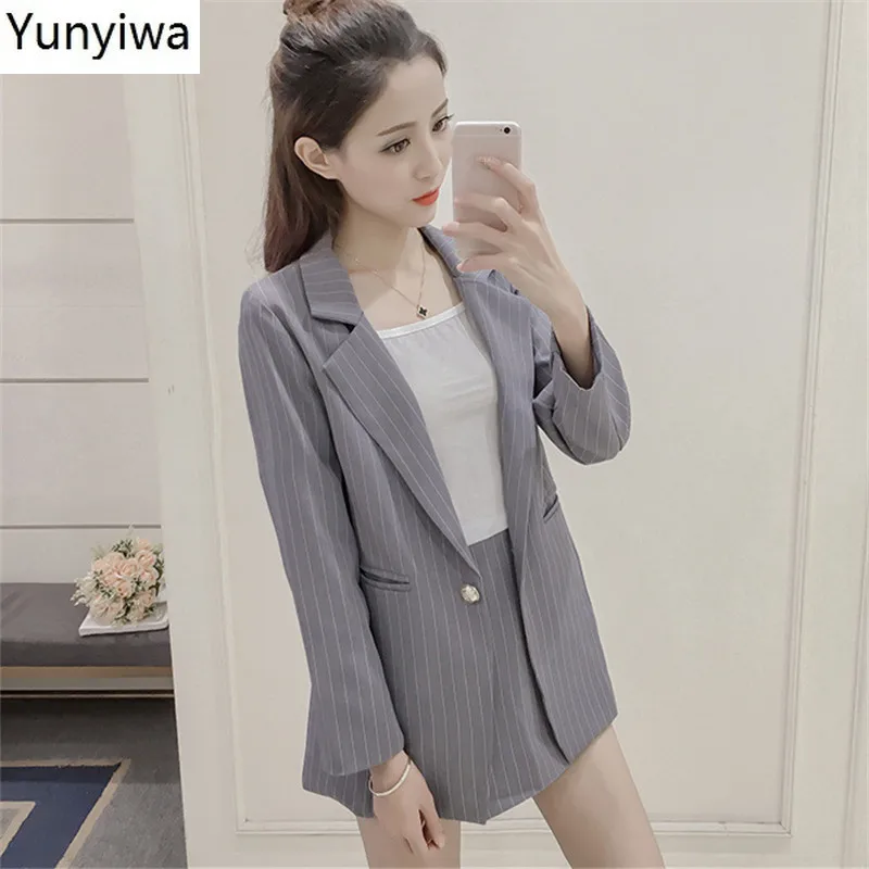 

Elegant Striped Shorts Suits Notched Single Breasted Blazer Jacket & Shorts Women Casual 2 PCS Business Outfits 68189