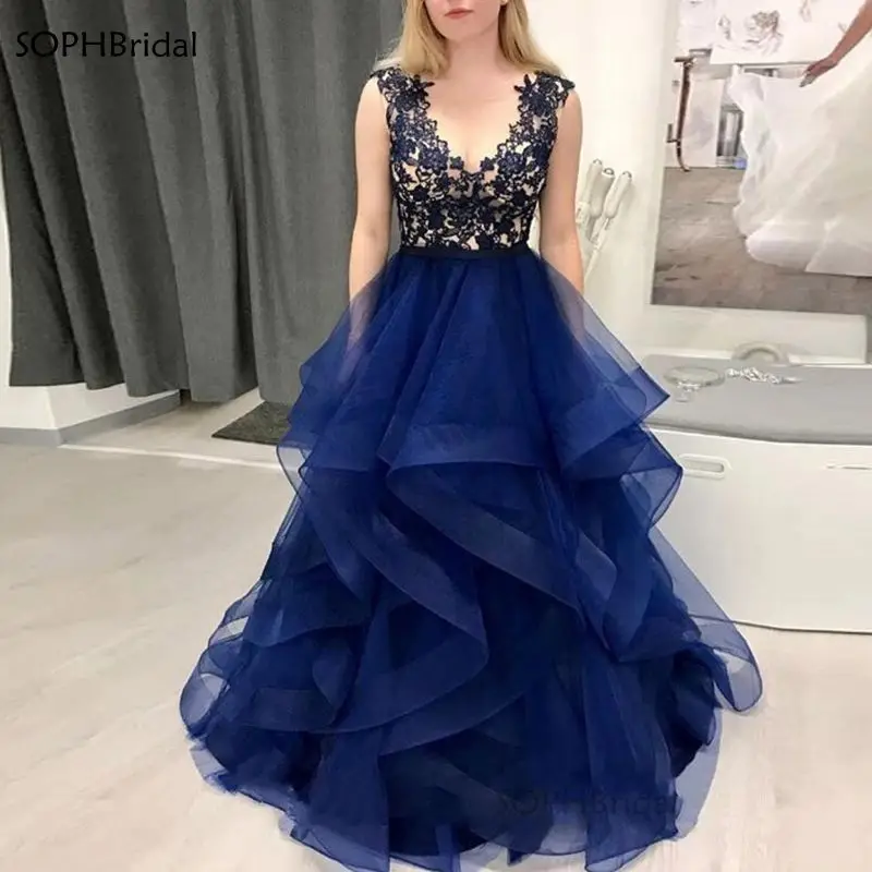 

Новое поступление аппликация вечернее платье с низким вырезом на спине Темно-синие Многоуровневое фатиновое платье трапециевидной формы в...