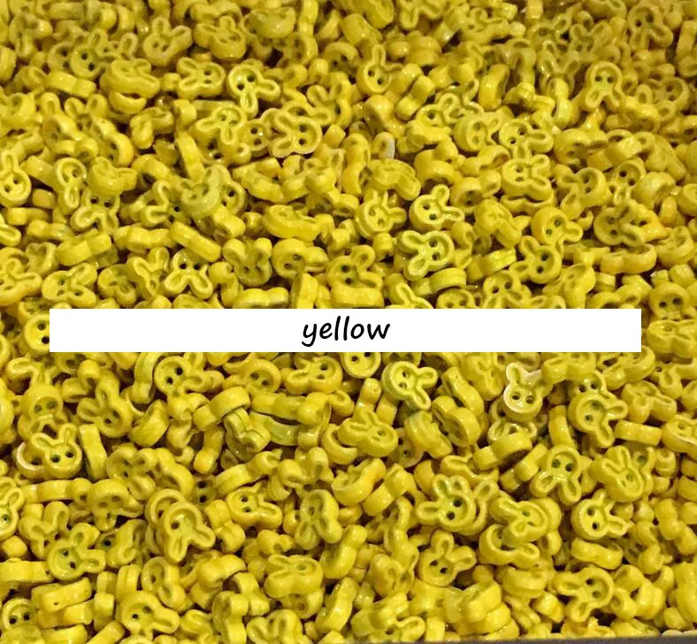 yellow Кукла детская обувь, пальто мешок, кошелек одежда сшить аксессуар маленький 4 мм кролик форма мини 2 отверстия под металлические пуговицы 200 шт A0108L - Цвет: yellow