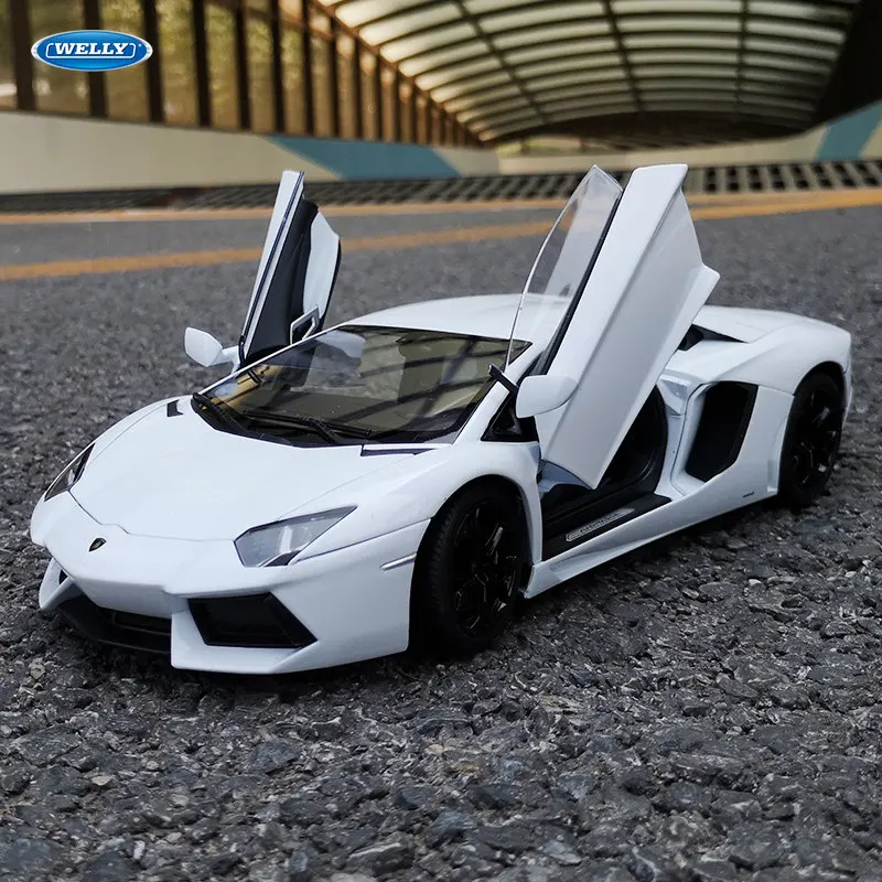 Welly 1:18 Lamborghini LP700 4 Белый брелок для автомобильных ключей имитационная модель