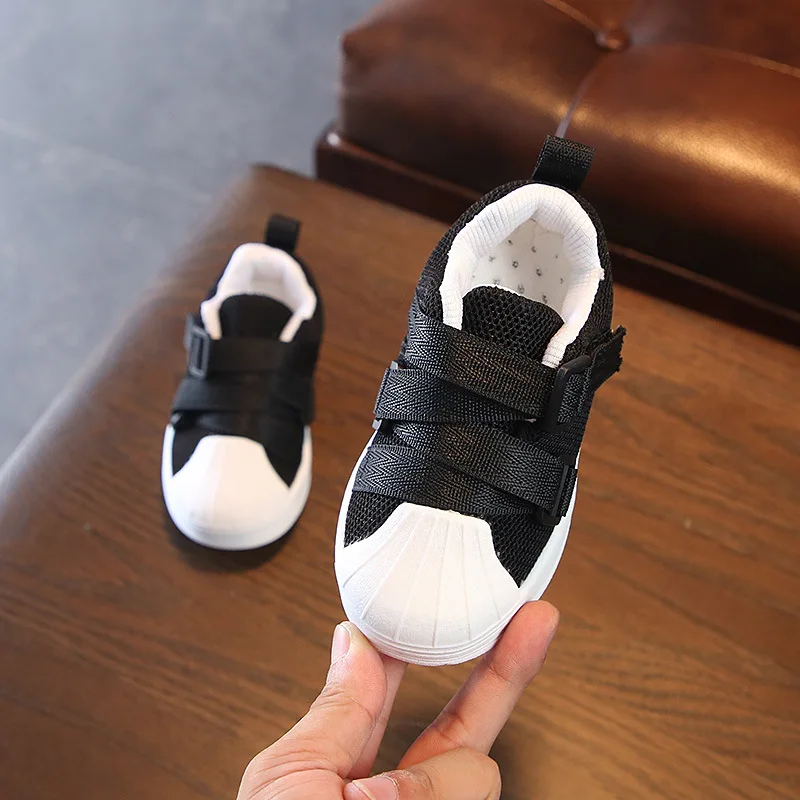 Модная детская обувь с открытым носком для мальчиков Маленькие детские