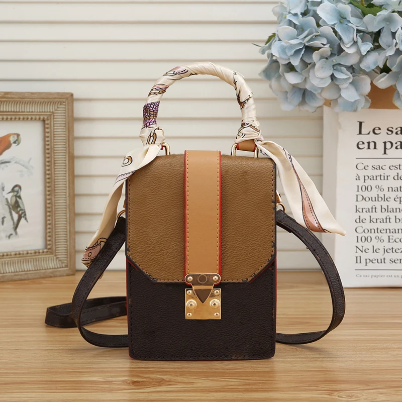 

Famous Brand Women's Shoulder Bag Fashion Lipstick Bag Luxury Design Lady Messenger Bag Clutch Mini Bag 9056