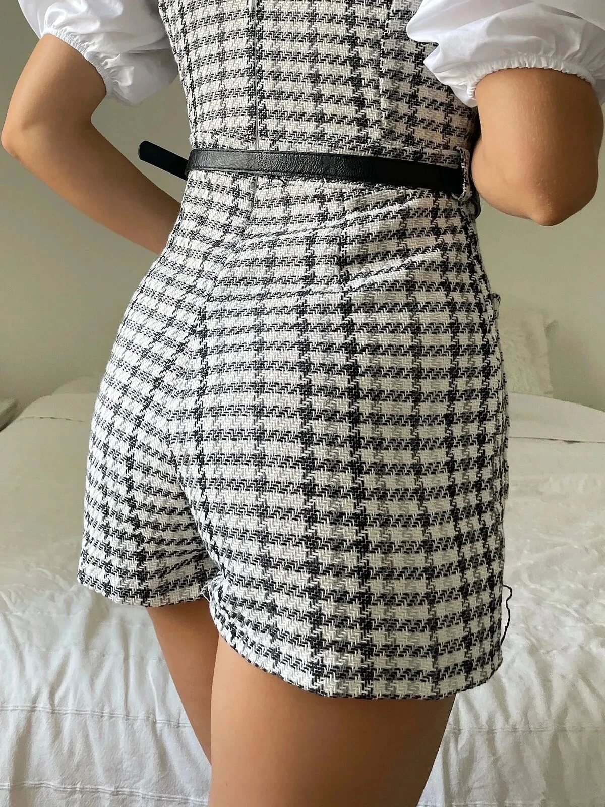  Women 2023 Fashion With Belt Spliced Tweed Playsuits Vintage Girls Puff Sleeve Back Zipper  Short Jumpsuits