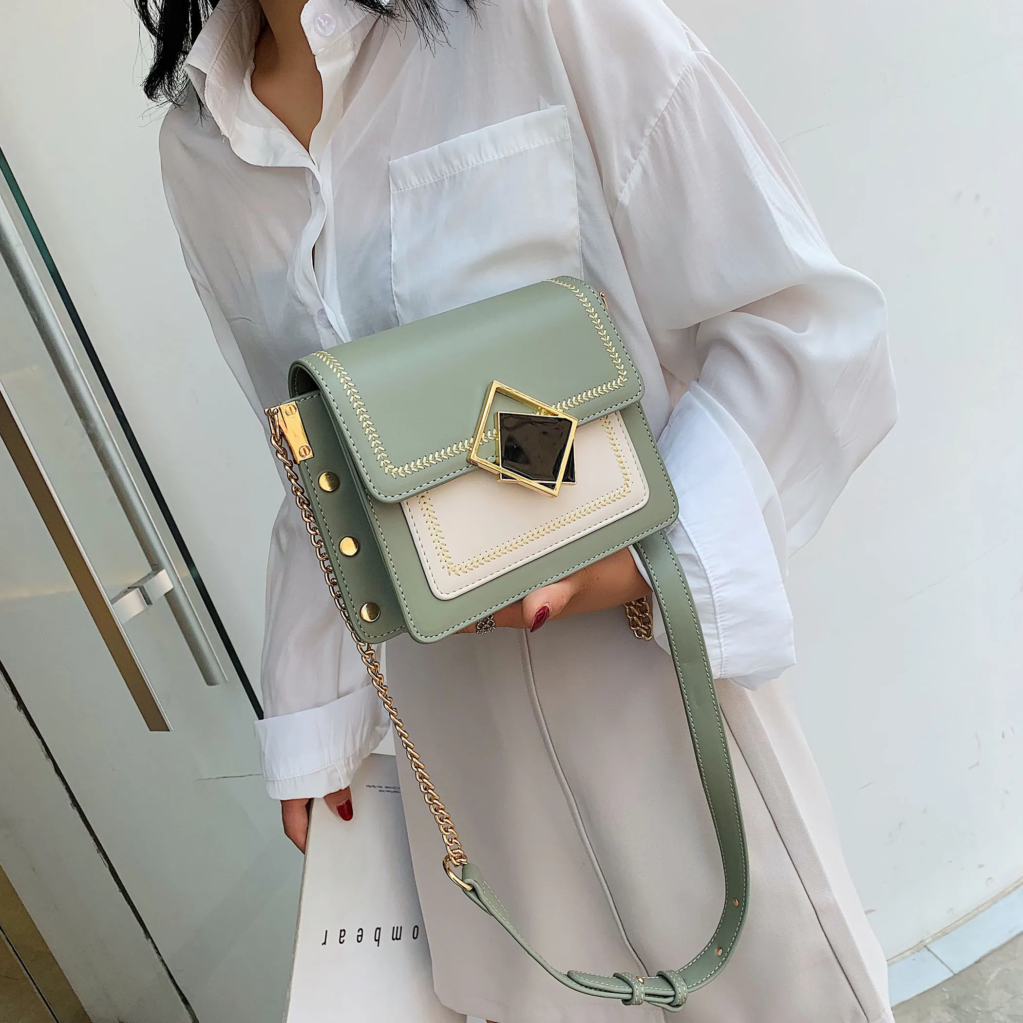 Женские сумки через плечо с цепочкой из искусственной кожи 2019 маленькая сумка