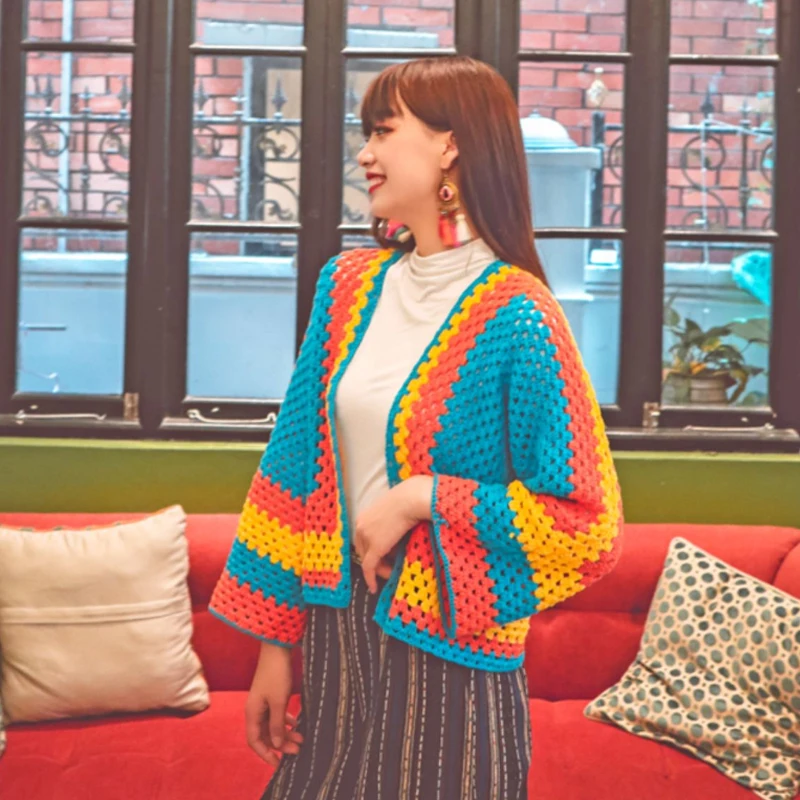 

Autumn and winter season Korean version of ins Dongdaemun retro handmade crochet knit trumpet sleeve knitted sweater coat