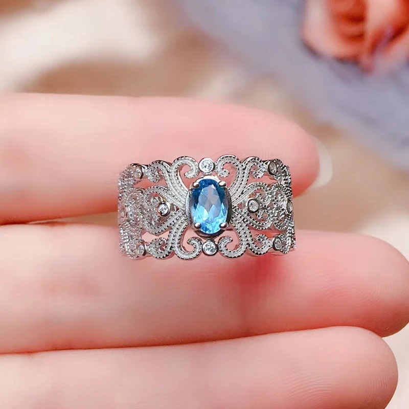 Женское кольцо в стиле барокко с топазом для повседневной носки серебряное