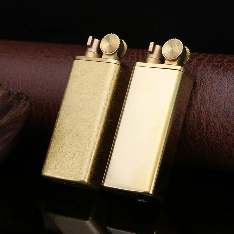

Copper Shell High-grade Windproof Kerosene Vintage Lighter Smoking Accessories for Weed Simple and Elegant Gadgets for Men