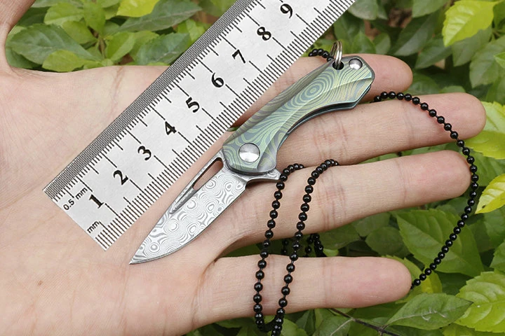 

Mini Pocket Damascus Pocket Folding Knife Titanium Handle Keychain Knife Camping Necklace Cutter Tool EDC Men And Women Outdoor