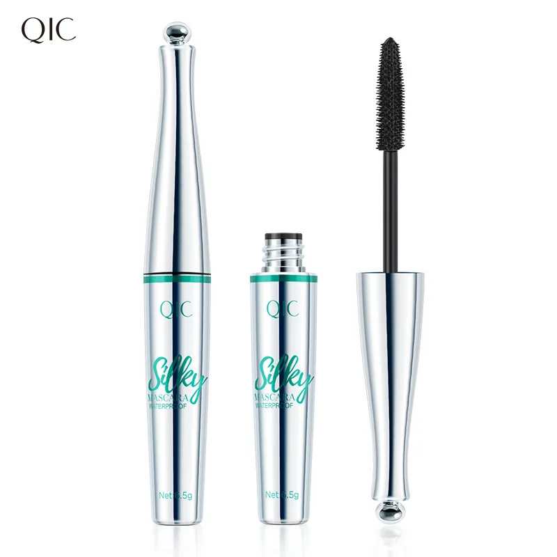 

QIC mascara is not dyed, not caked, thick, curly, and made up cosmetics