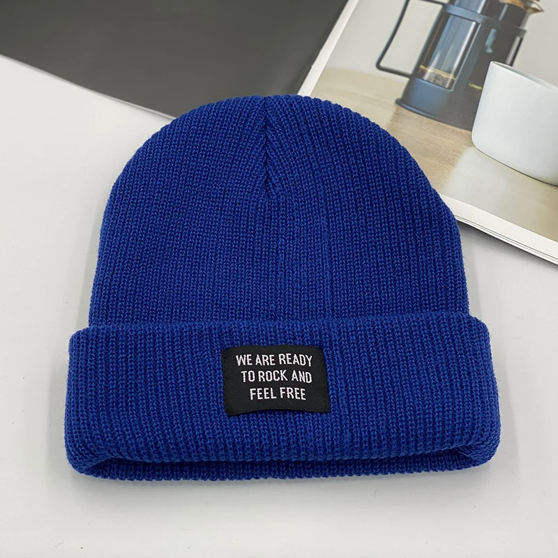 Зимние шапки для женщин 2020 Повседневные мужчин и теплые вязаные зимние модные