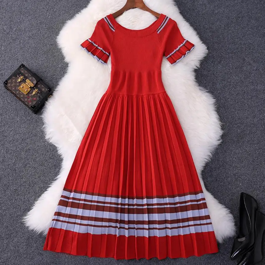 Осеннее трикотажное платье из вискозы женское облегающее Плиссированное Платье