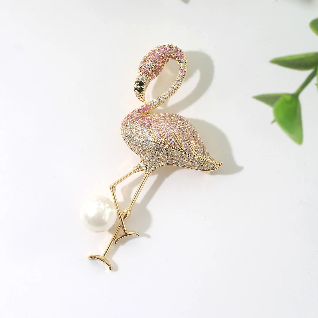 Neoglory Elegant Flamingo Bird Brooch For Women Shell Pearl &amp Cubic Zircon Golden Vivid Coat Pins Mother‘s Day Gifts | Украшения и