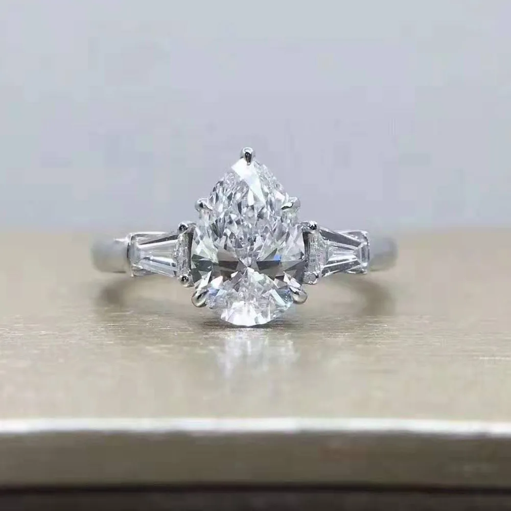 Кольцо женское из белого золота 1 5 карат с муассанитом и бриллиантами|Кольца| |