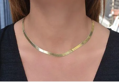 Распродажа ошейник 2021 цепочка чокер в елочку змеиная Ожерелье для женщин и