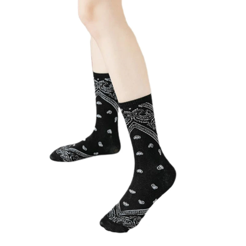 

Women Men Ethnic Paisley Floral Print Crew Socks Harajuku Hip Hop Black White Street Skateboard Casual Sport Cotton Mid Tube Hos