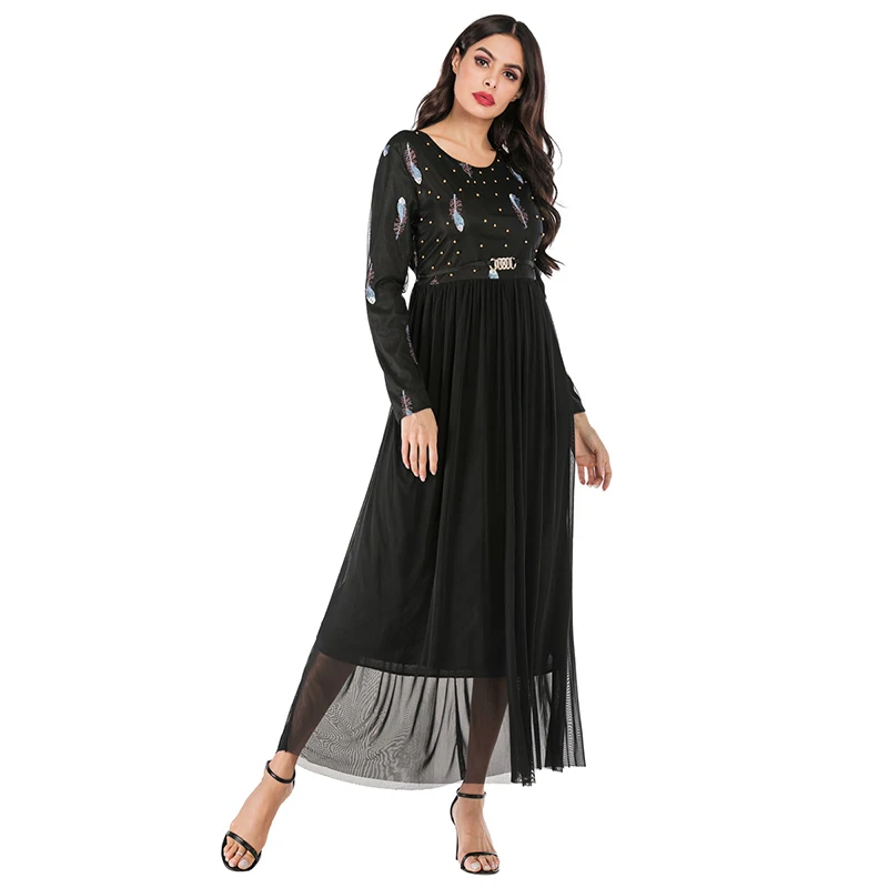 Элегантное мусульманское платье турецкое вышитое с длинными рукавами тонкое