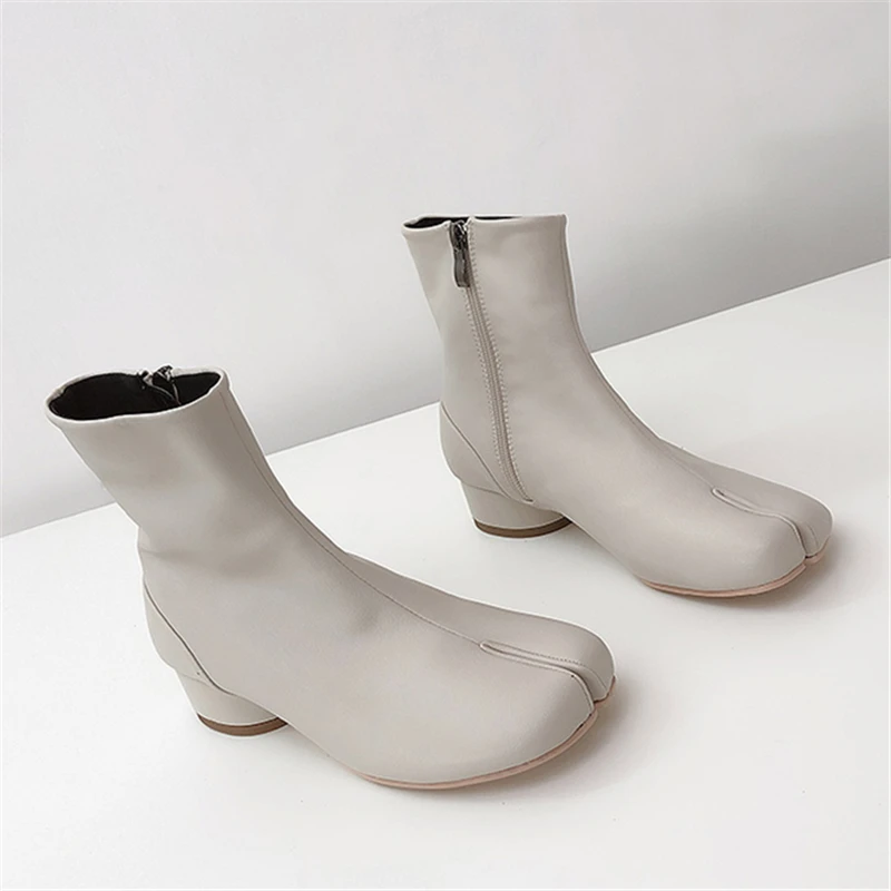 Женские ботинки-носки с открытым носком на среднем каблуке | Обувь