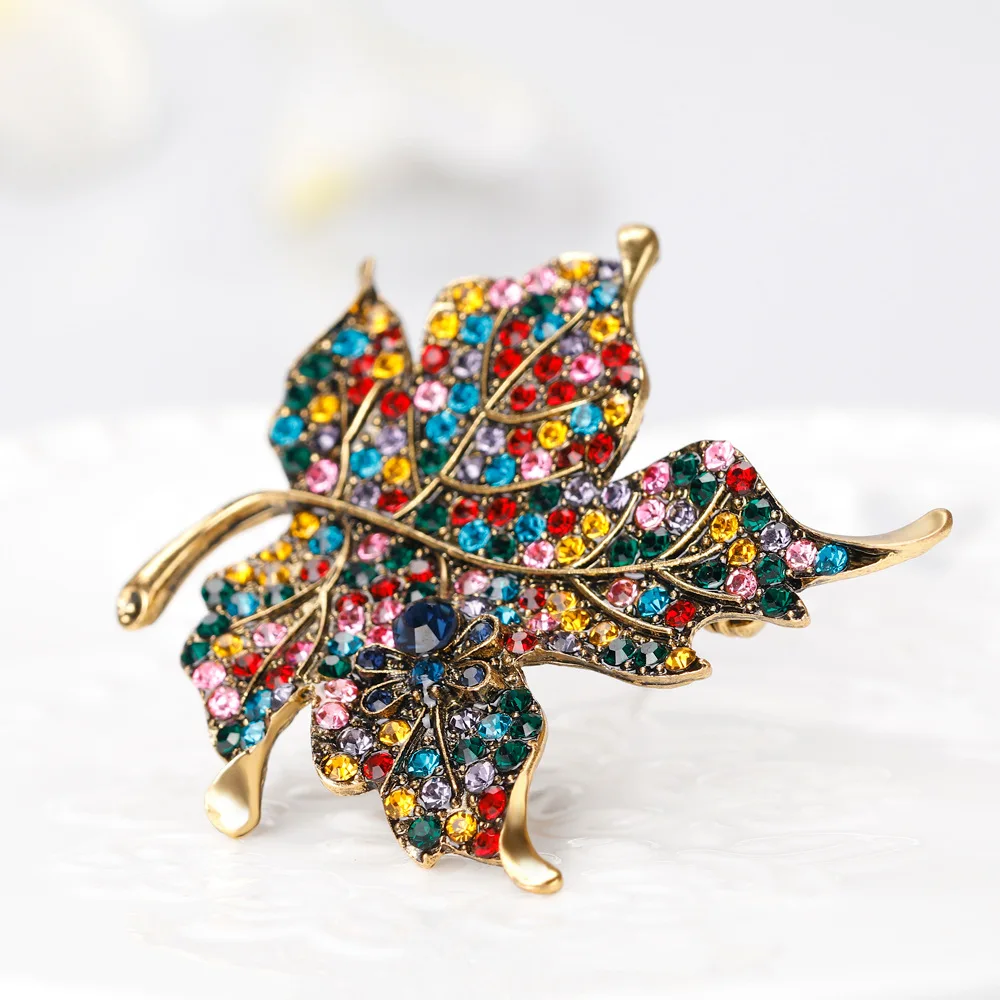 

Trendy Female Crystal Leaf Small Brooch Charm Zircon Stone Jewelry Brooch For Women Cute Rainbow Pin Dress Coat Accessory