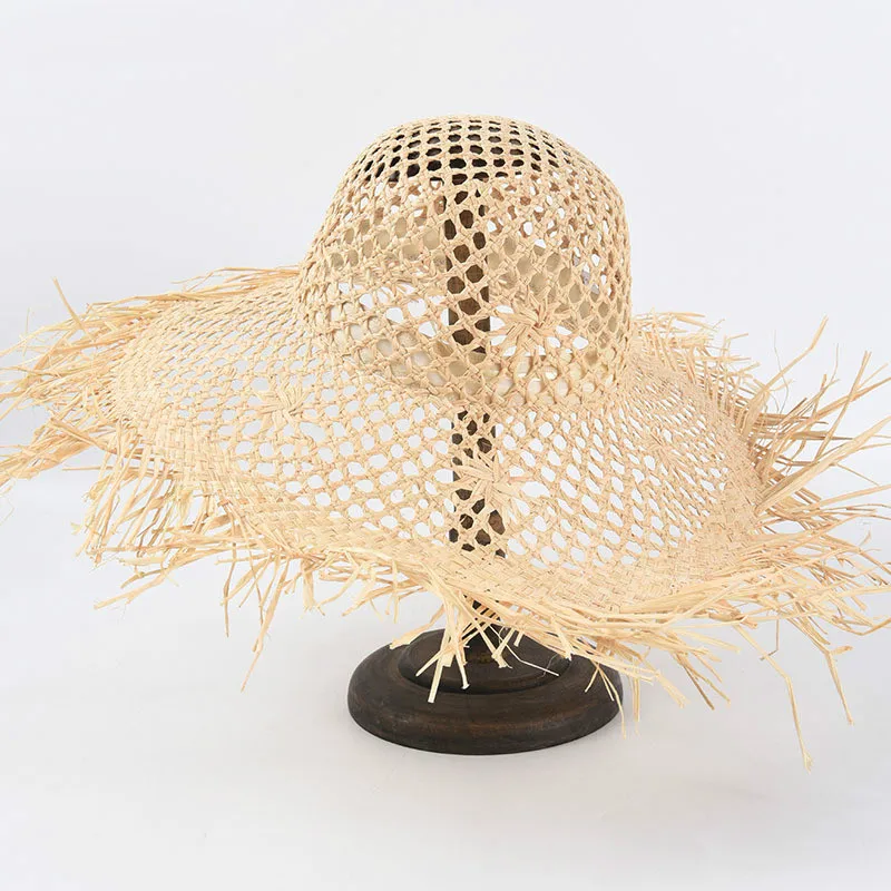 

Hand-Woven Hollow Raffia Hat Female Wide Brim Beach Hats Outdoor Vacation Sun Hat Take Pictures Straw Hat Holiday Gift