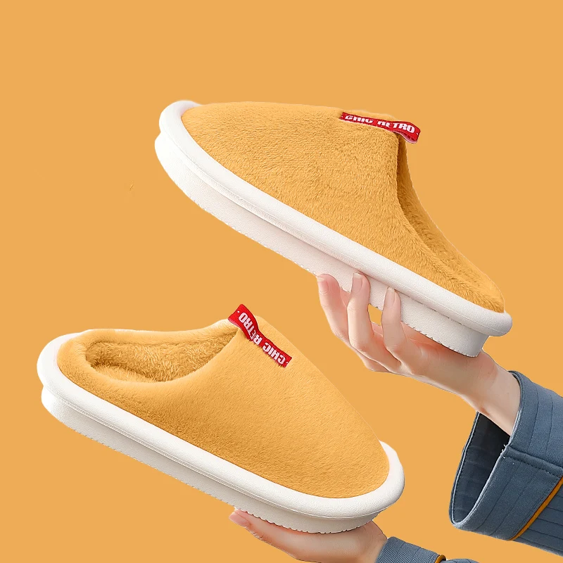 

Luxury brand Winter Plush Slippers Men Indoor Couples Shoes Soft EVa anti-slip Thick Sole Platform Shoes Warm Women Slipper Male