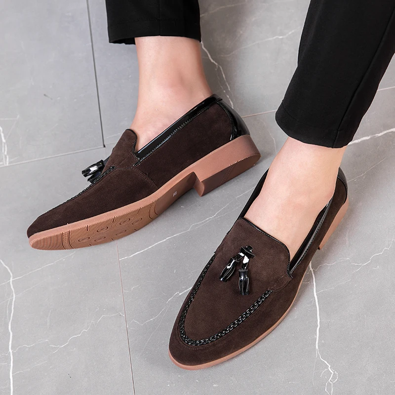 

Big size 38-47 outdoor leather Shoes Men Zapatos De Hombre Slip-On Leather Shoes Casual Male Shoes Adult Red Driving Moccasin w5