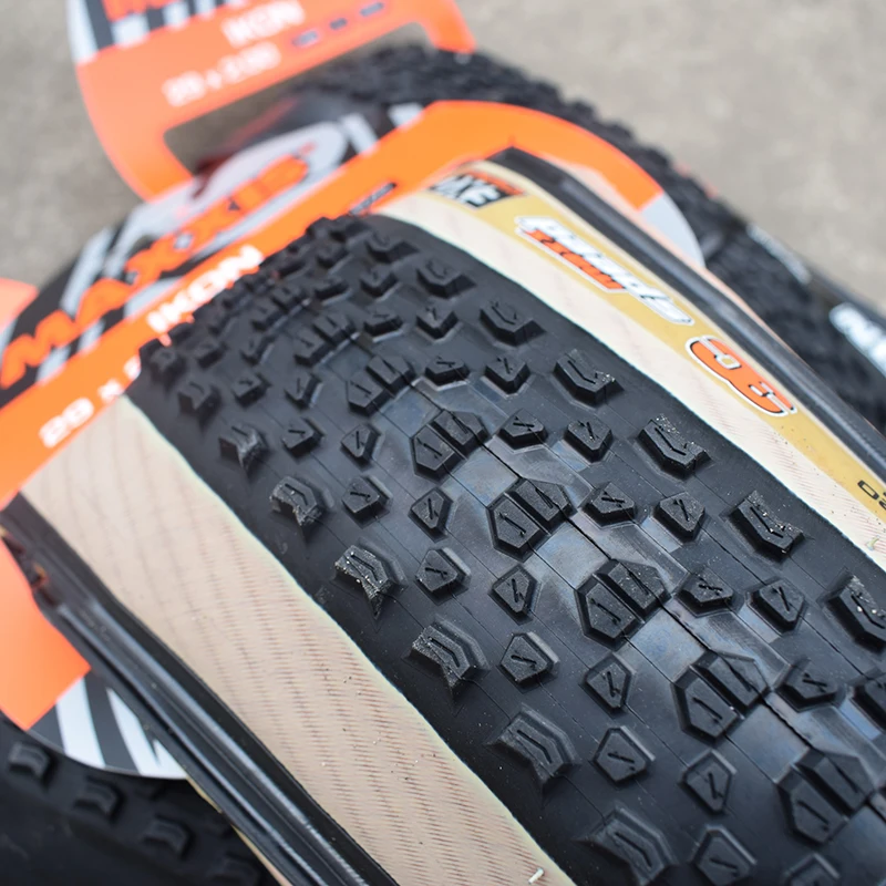 Maxxis бескамерные велосипедные шины 29*2,2 120TPI 3C бескамерные готовые анти прокол 29*2,0 mtb горные шины бежевые боковые 29er шины