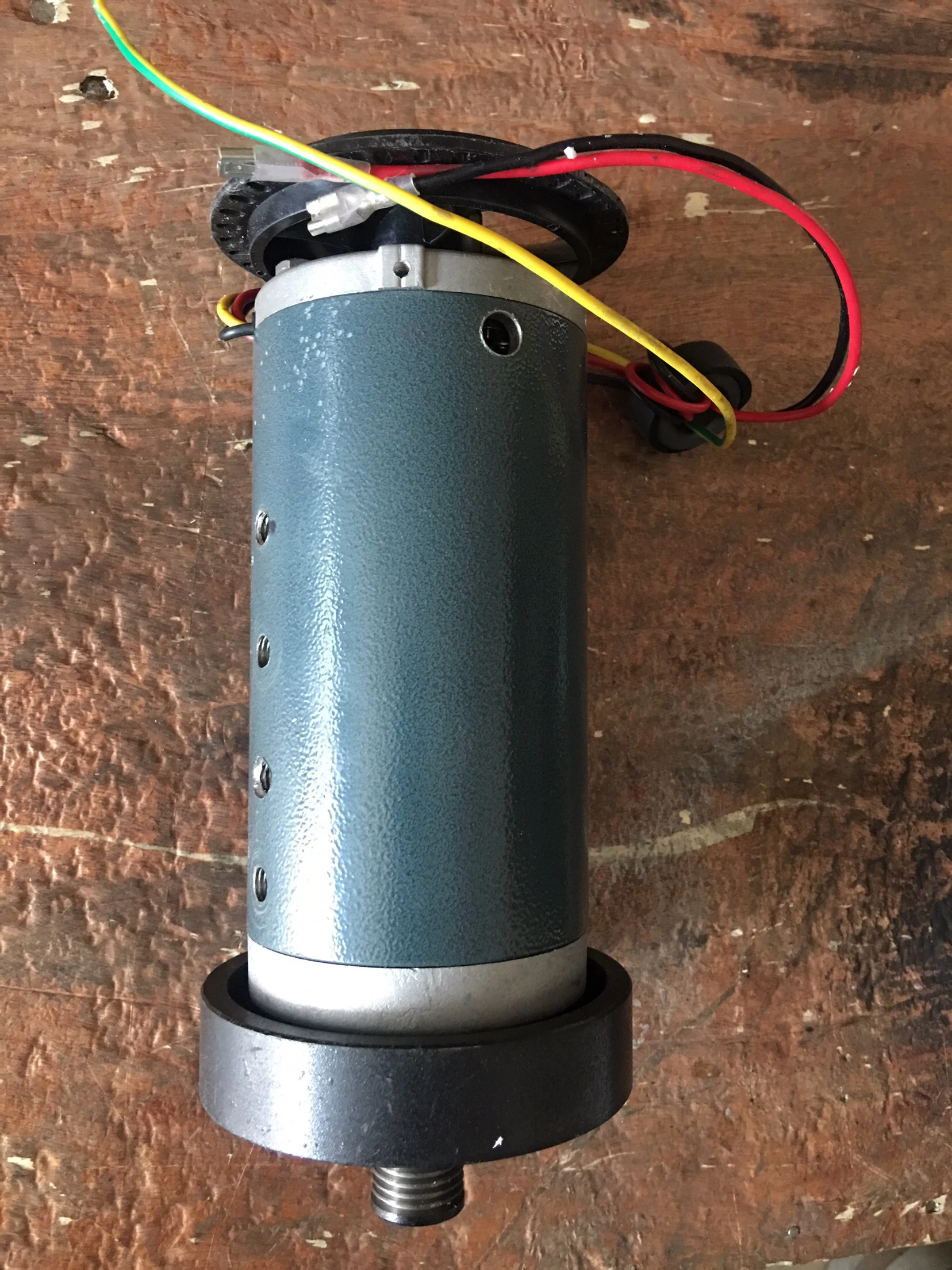 Motor Esteira 3.5a 1hp 180v 4900rpm dc Zyt90-760 760w