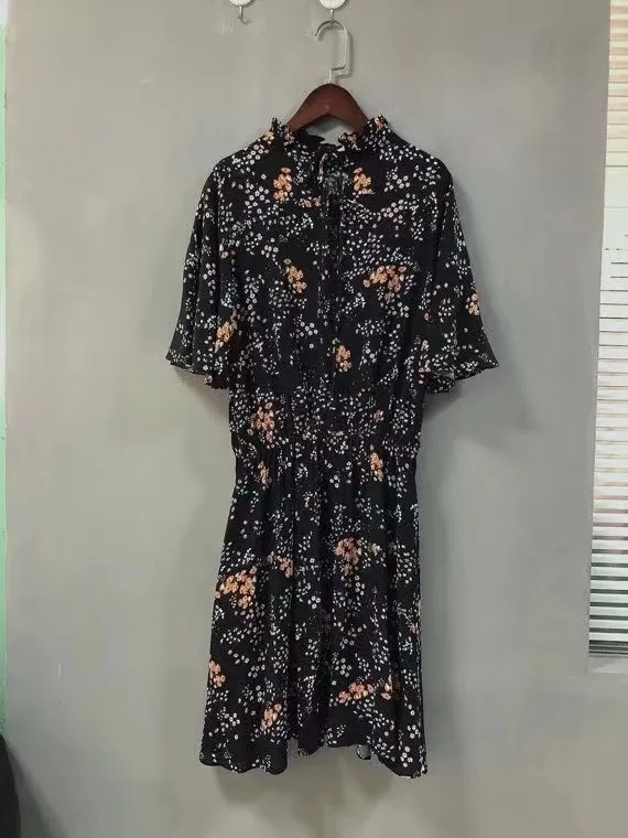 Женское платье новый стиль маленькое желтое цветочное приталенное с эластичным