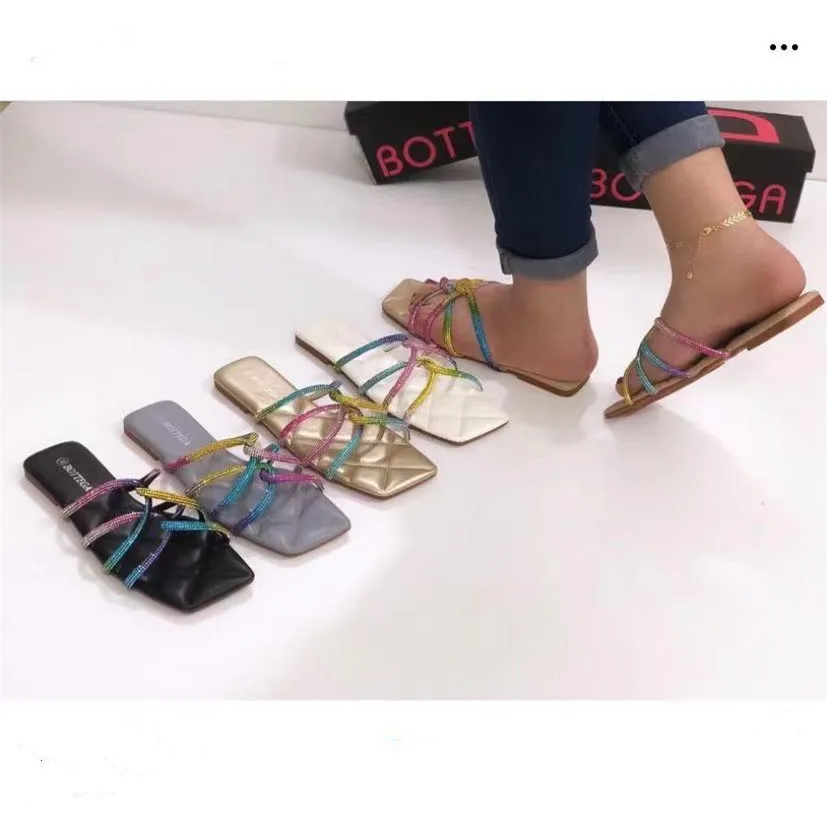 

Europe and the United States new summer sandals women's slippers 2021 sandals popular color diamond flat shoes