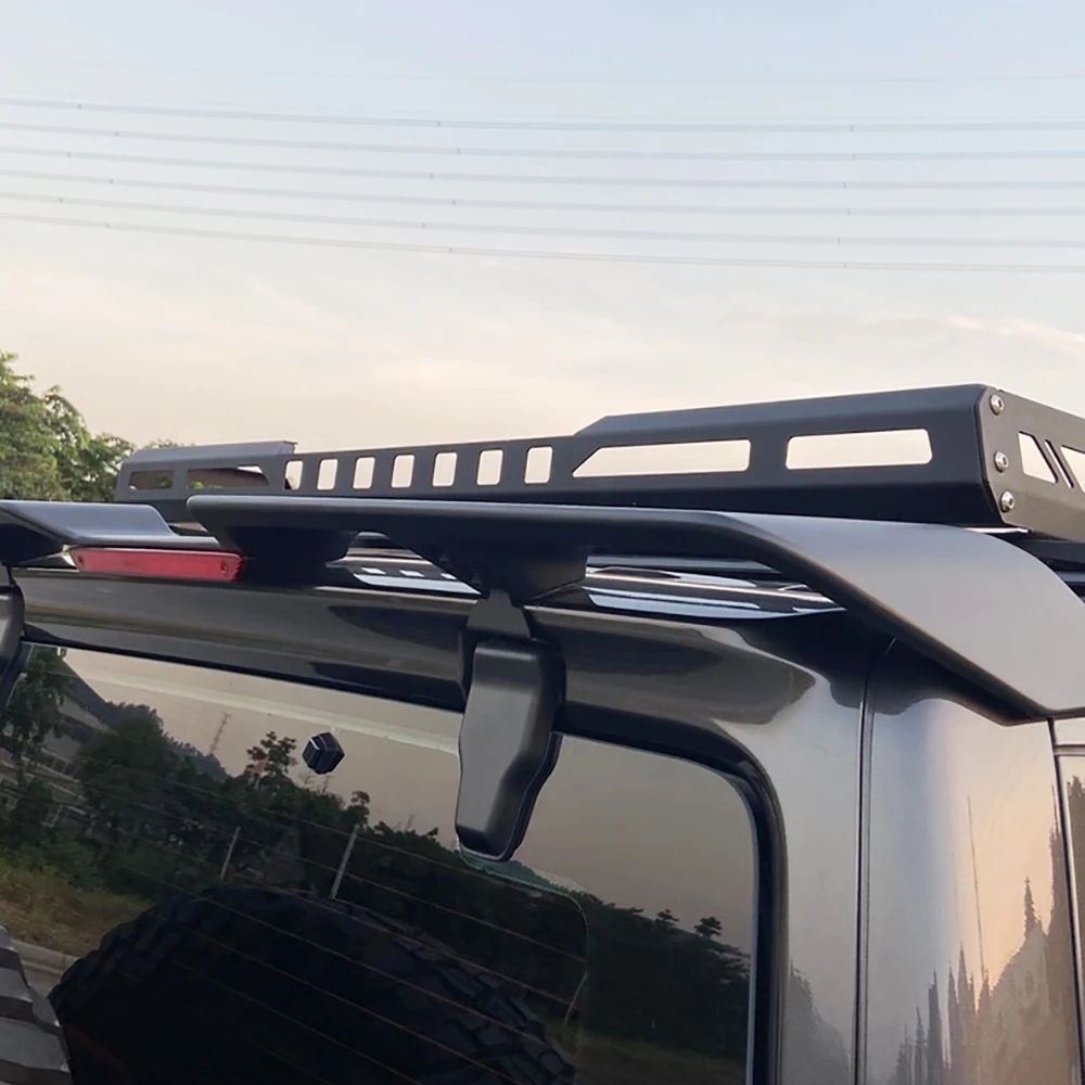 4X4 внедорожник матовый черный заднее крыло модифицированное крыша со