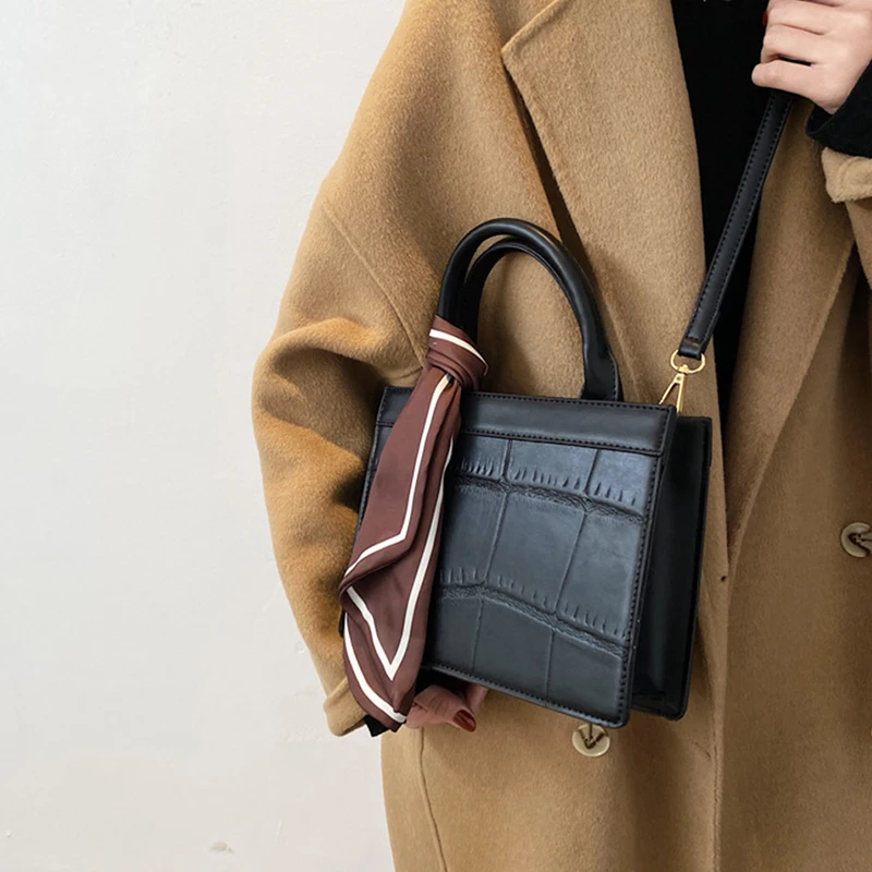 

S.IKRR Stone Pattern Luxury Designer Handbags With Scarf Tote 2021 Fashion Female Shoulder Bag Leather Messenger Bags Korean New