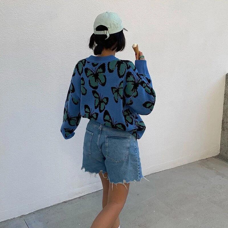 

SUCHCUTE Butterfly Print Gothic Pullovers Women Autumn Long Sleeve Streetwear Y2K Tops Harajuku Aesthetic Casual Loose T-shirts
