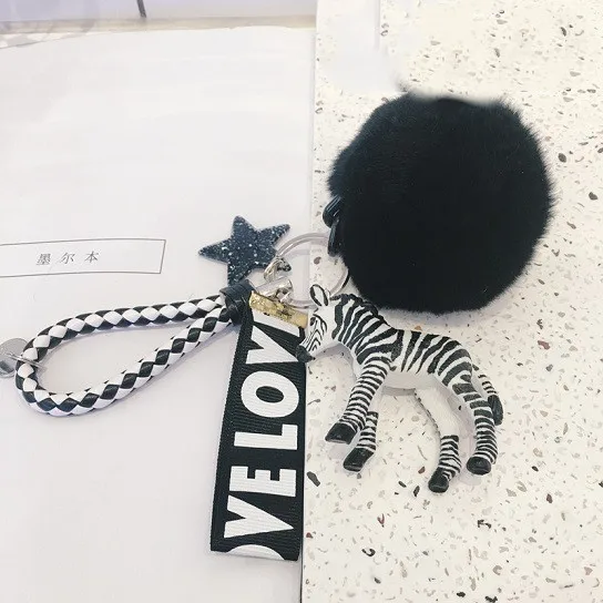 

Creative Simulation Animal Keychain Cute Giraffe Polar Bear Pig Backpack Accessories Bag Decoration Car Key Pendant Keyring Gift