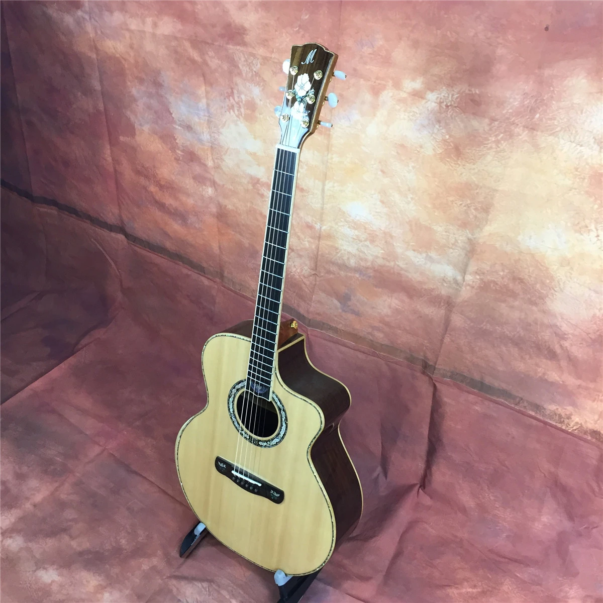 Merida C40CS 4" GC cut way акустическая гитара из цельного дерева, акустическая электрогитара