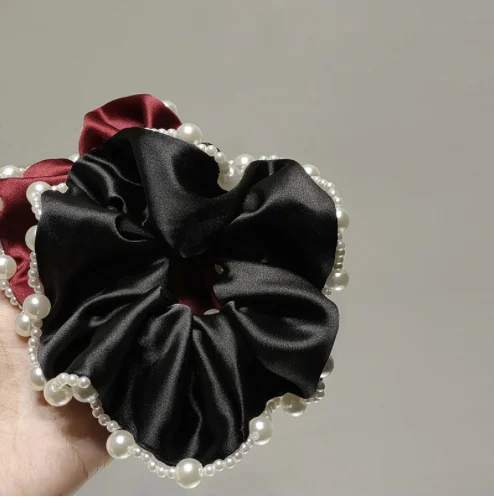

Satin large intestine ring texture French size pearl cloth ring new style elegant and elegant tying hair head rope