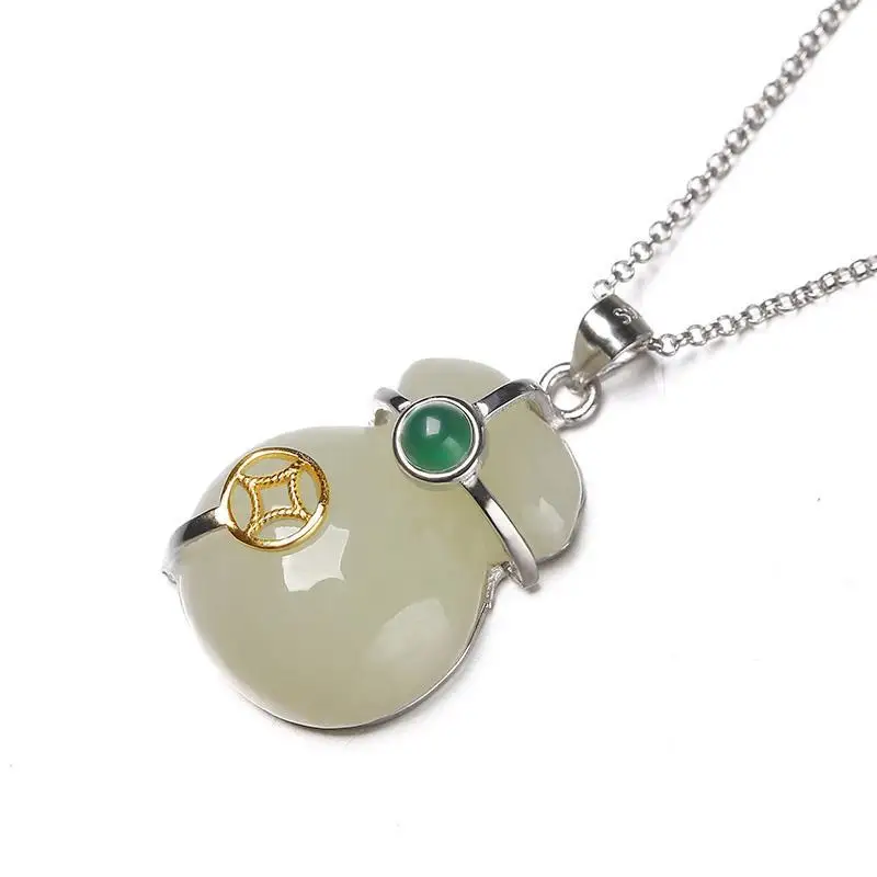 

Natural Hetian Jade Lucky Bag Pendant Purse S925 Silver Necklace to Give Mom Girlfriend White Jade Gift Ornament Pendant