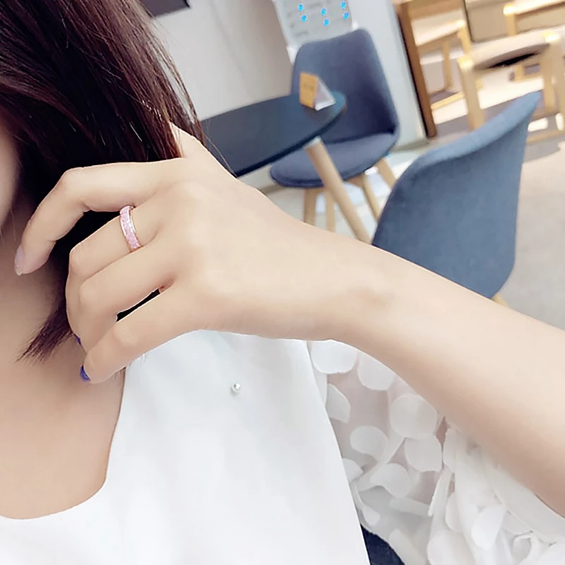 Stackable Row Drill кольцо на палец с цирконием Розовый кристаллический камень из